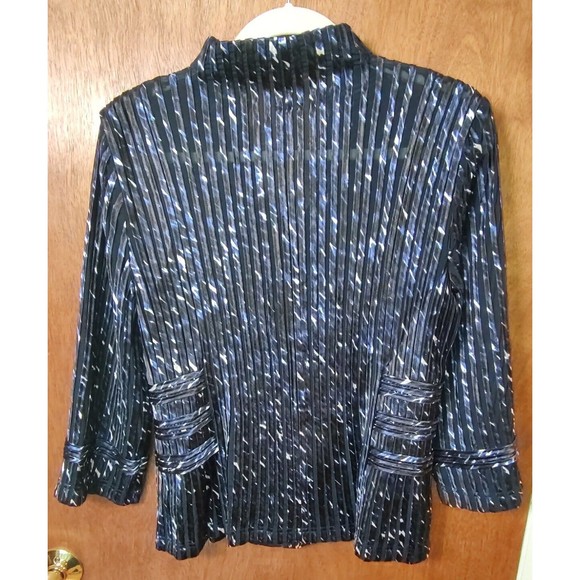 Chico's Travelers size 1 (M/8) Julianne Jacket mesh satin strip india ink zip up - Picture 6 of 6